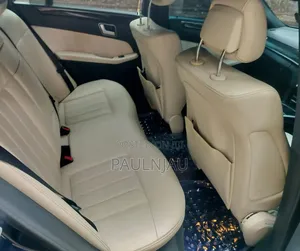 Mercedes-Benz E250 SV Premium 2014