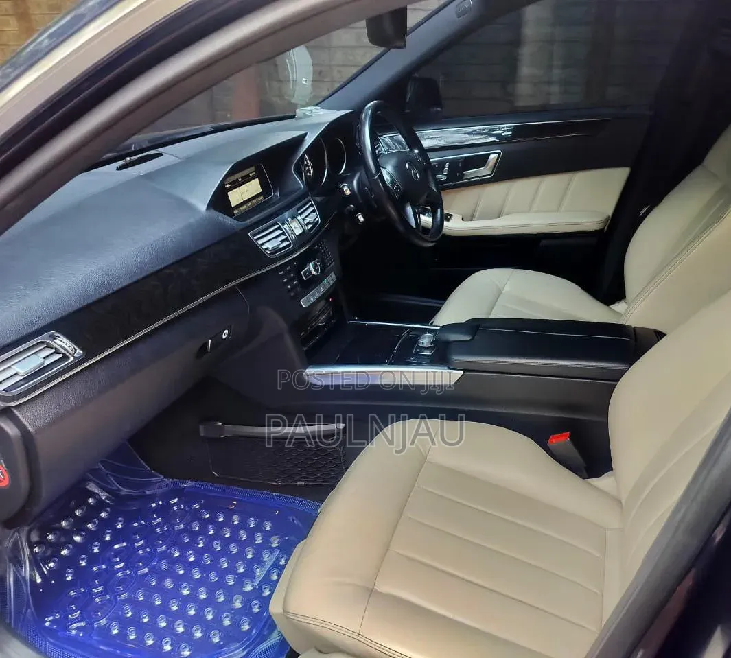 Mercedes-Benz E250 SV Premium 2014