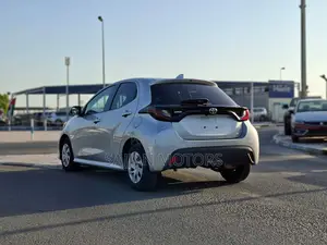 Toyota Yaris 1.5 Sedan L 2020 Silver