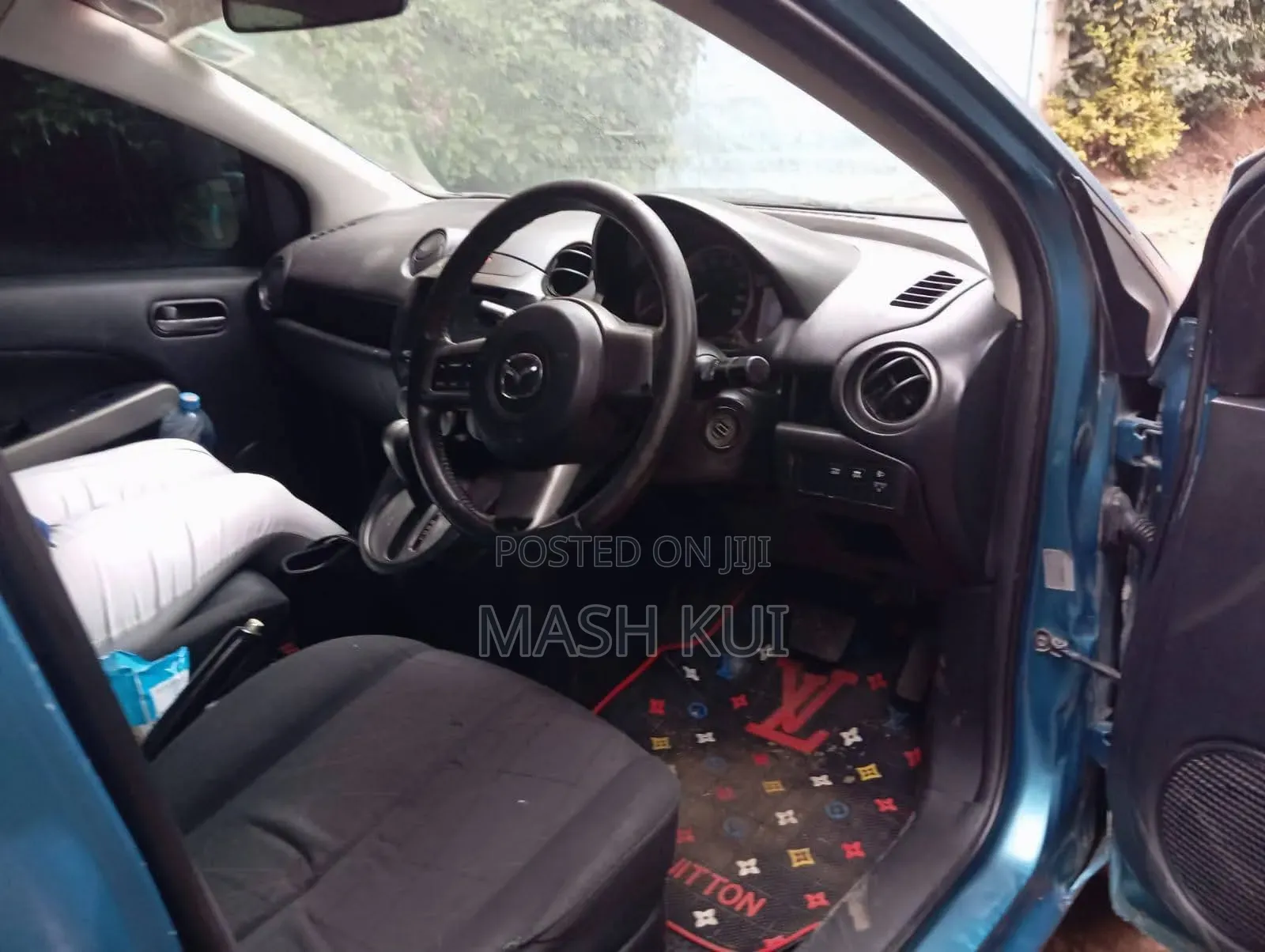Mazda Demio 2011 Blue