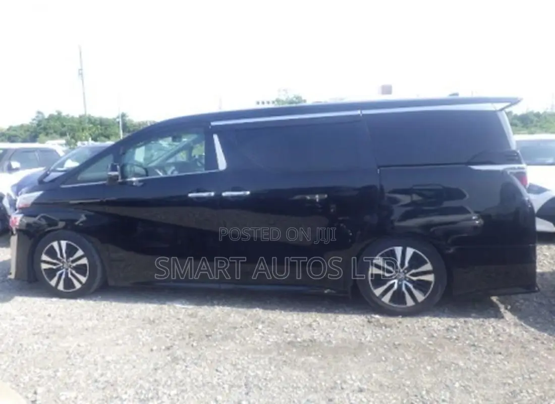Toyota Vellfire 2019 Black