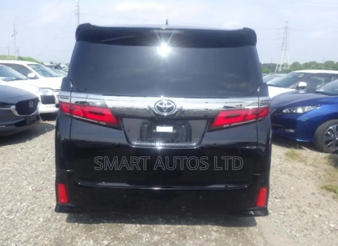 Toyota Vellfire 2019 Black