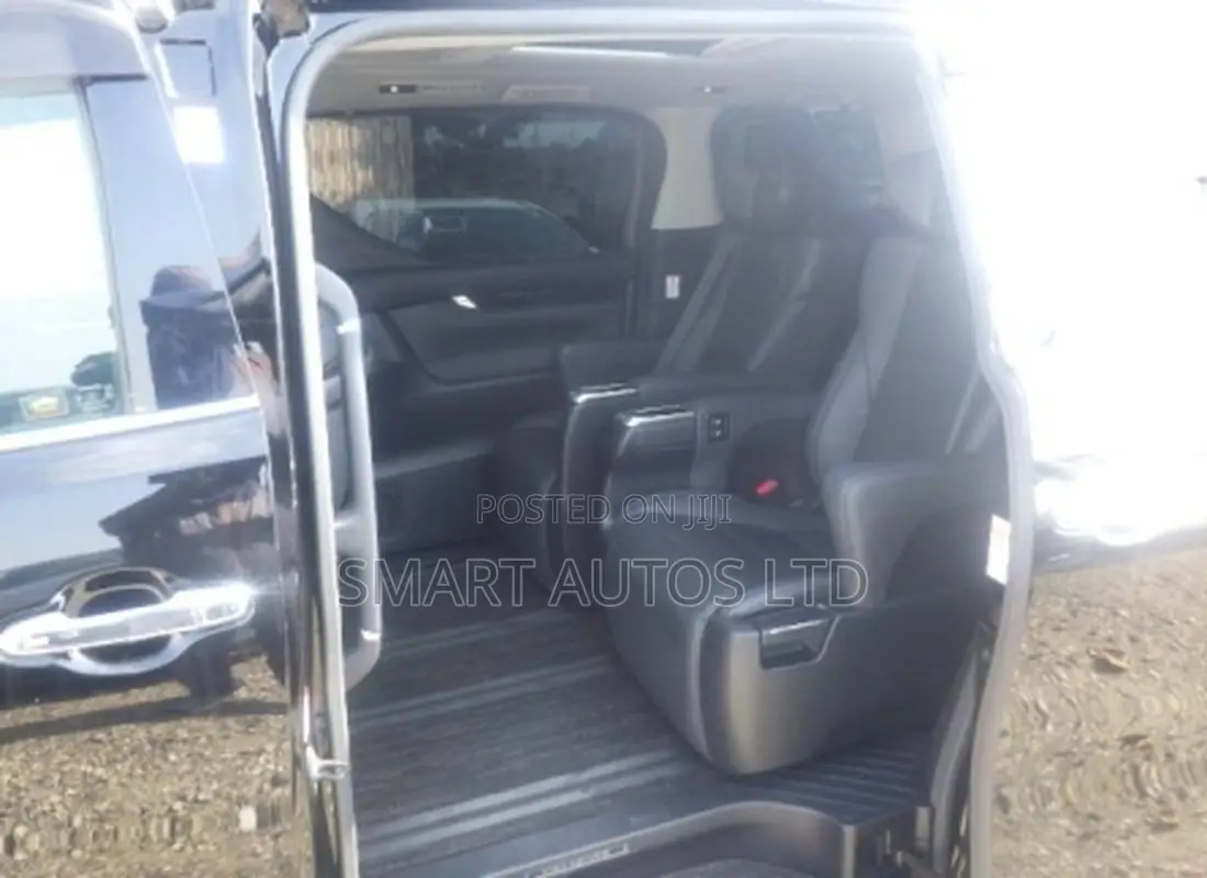 Toyota Vellfire 2019 Black