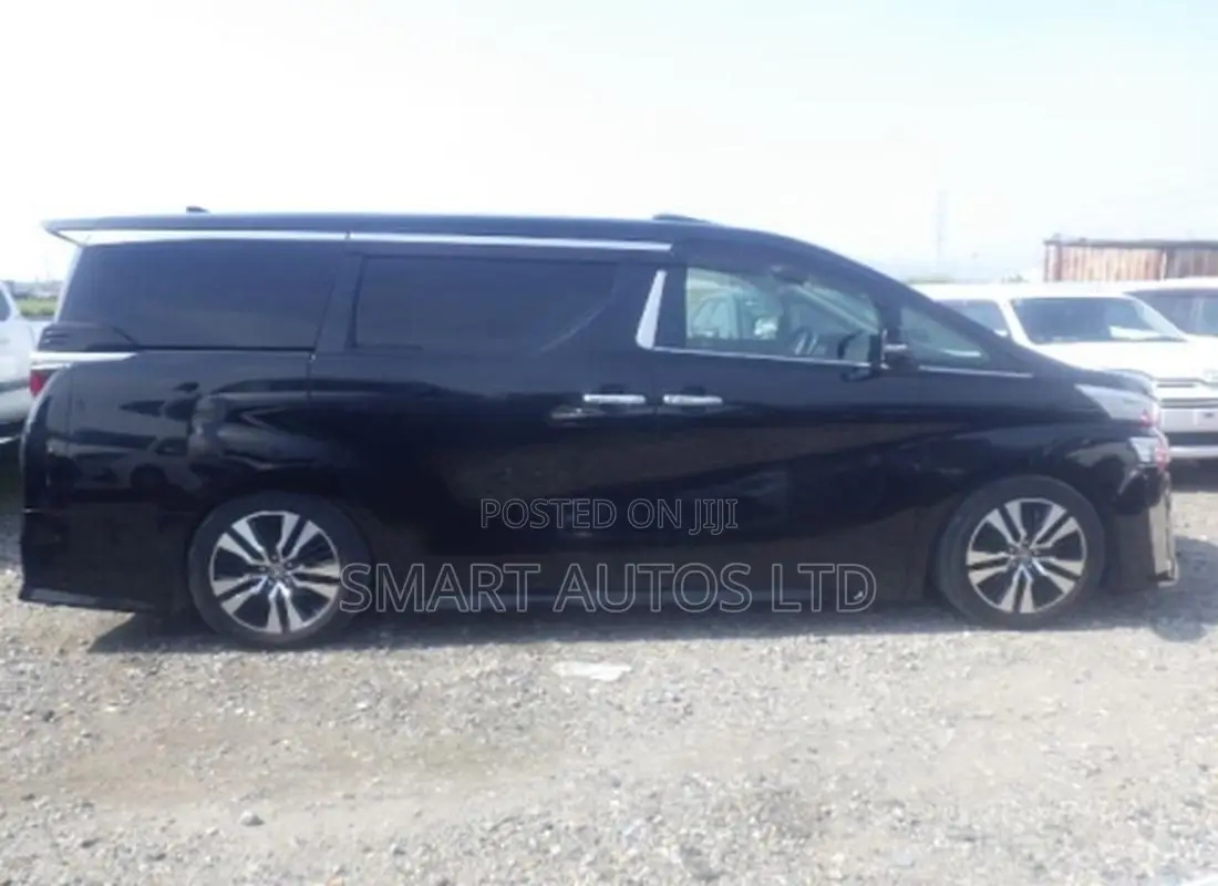 Toyota Vellfire 2019 Black