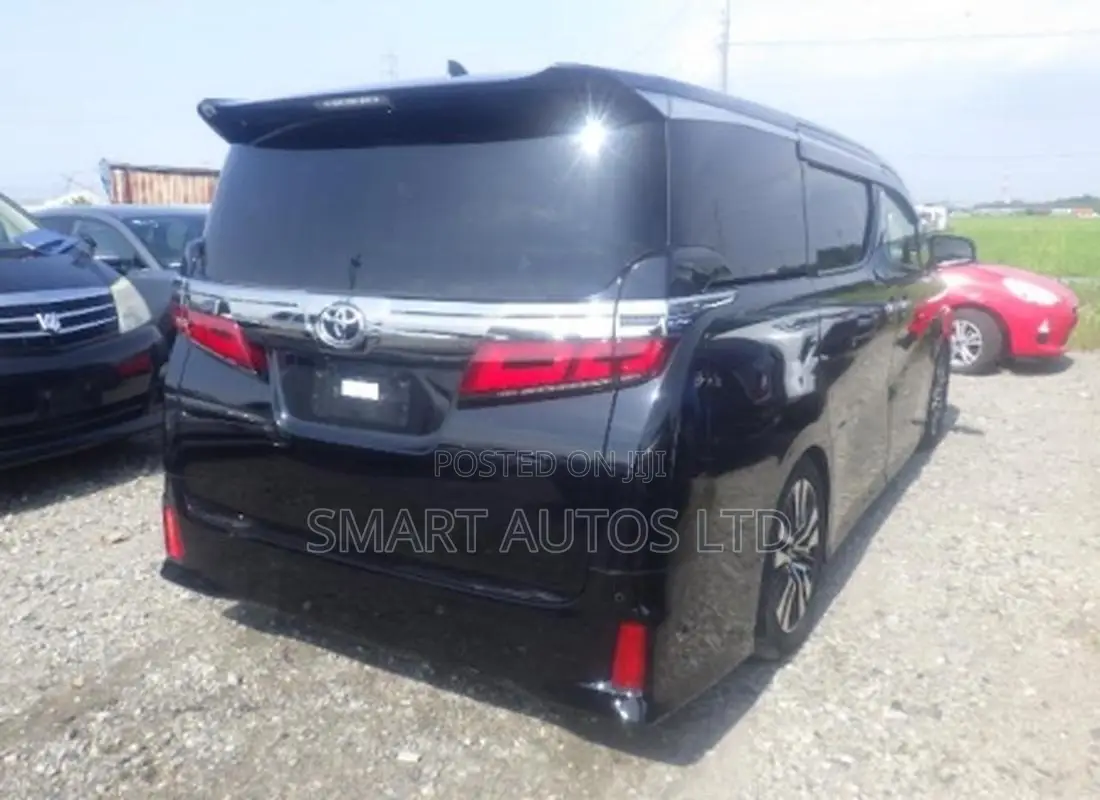 Toyota Vellfire 2019 Black