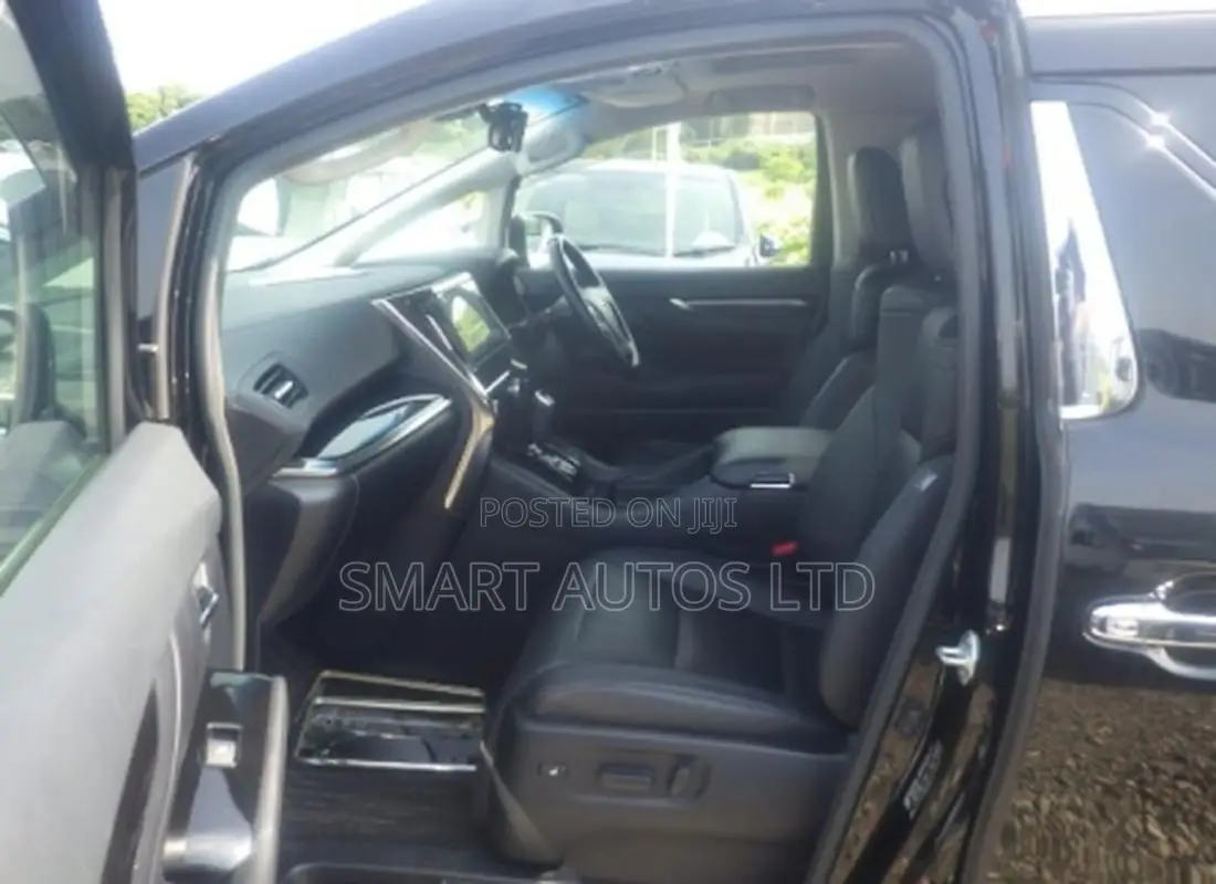Toyota Vellfire 2019 Black