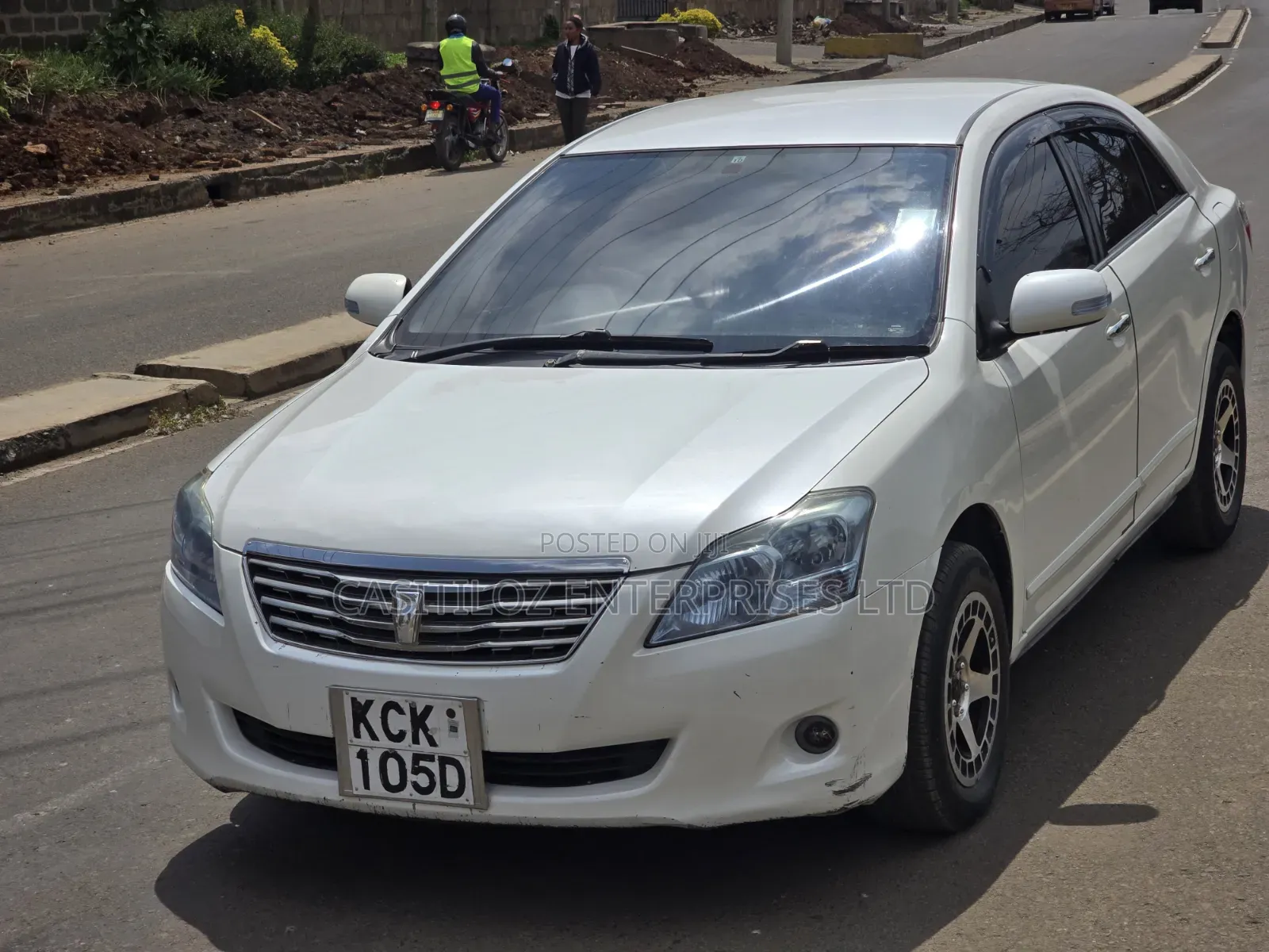 Toyota Premio 2010 White