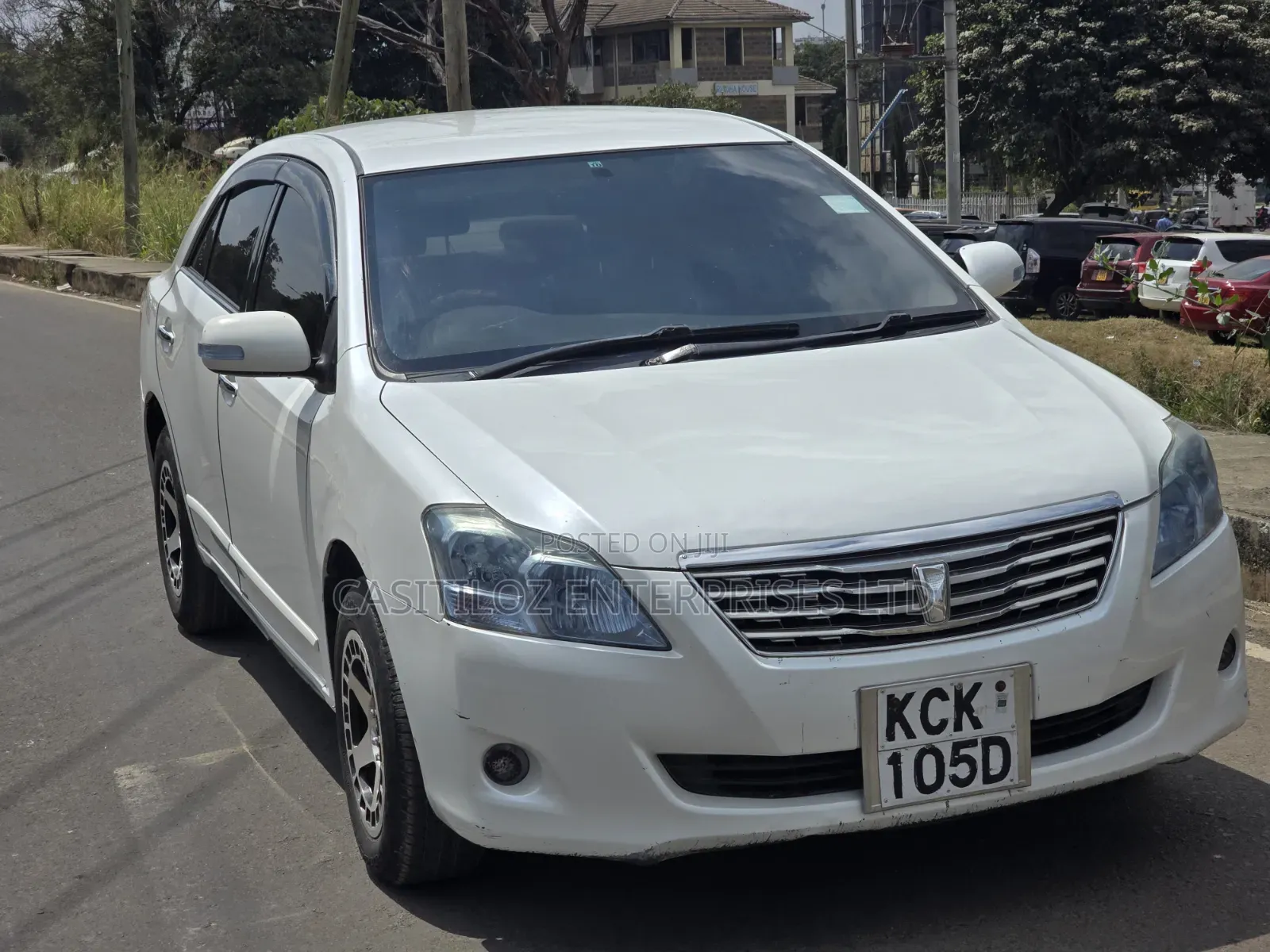 Toyota Premio 2010 White