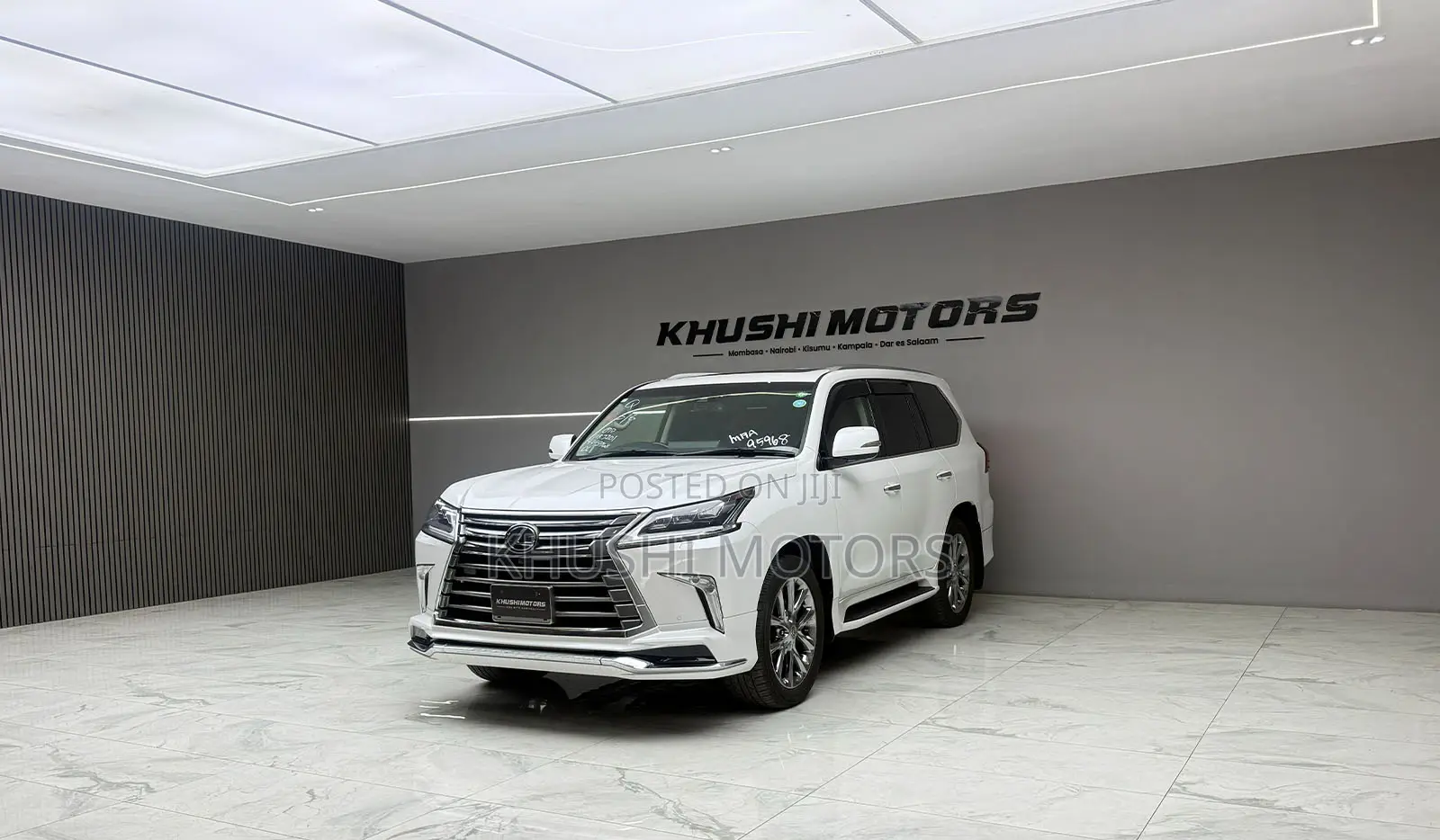 Lexus LX 2019 White