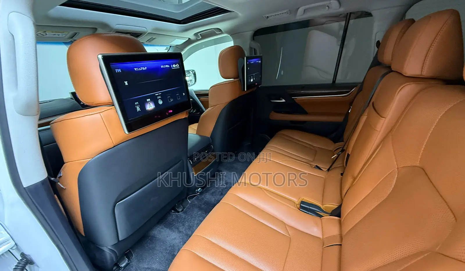 Lexus LX 2019 White
