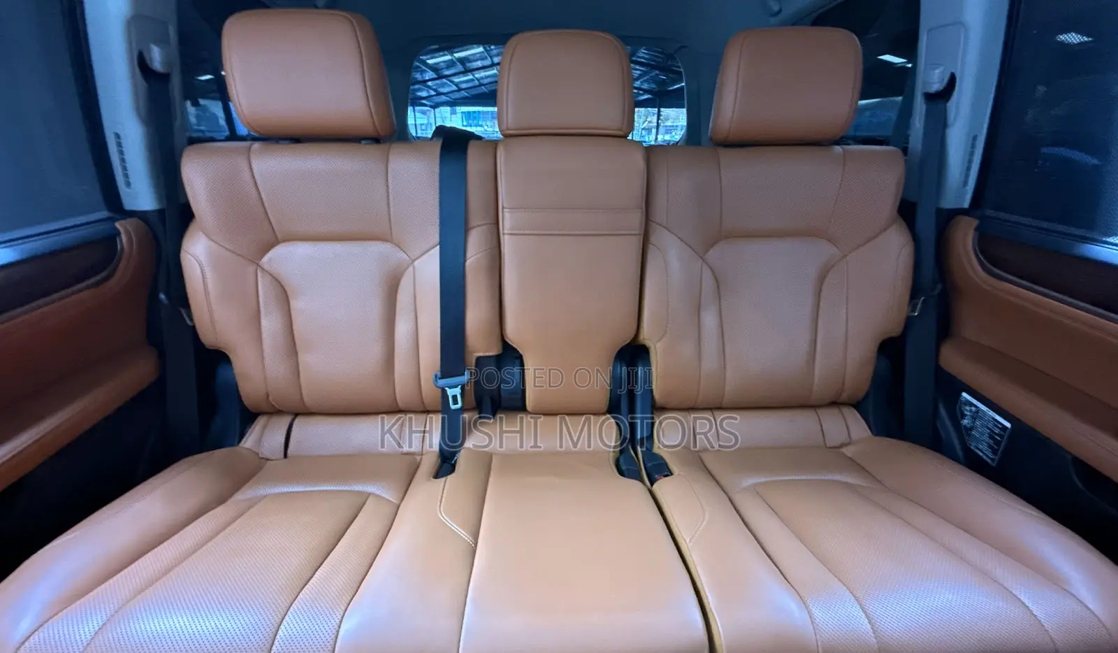 Lexus LX 2019 White
