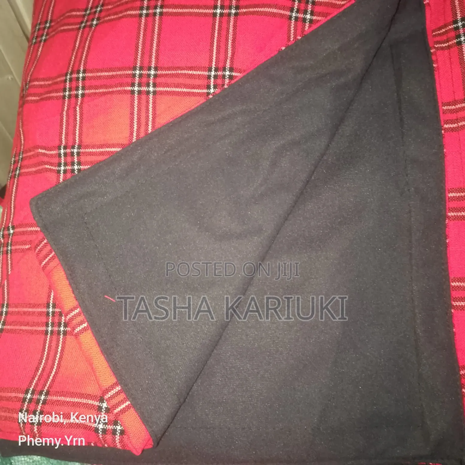 Warm Cozy Maasai Shuka Blanket
