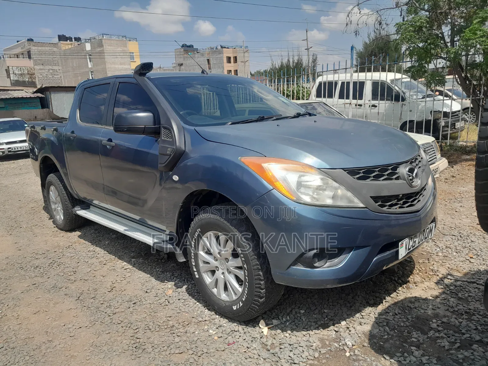 Mazda BT-50 2015 Blue