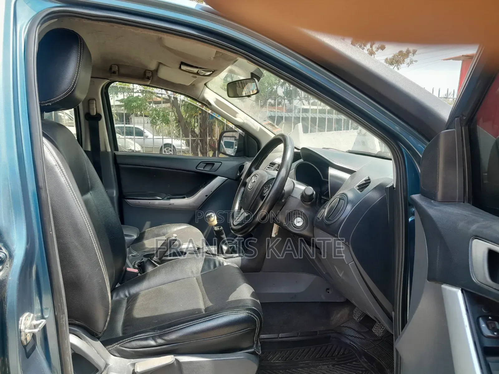 Mazda BT-50 2015 Blue