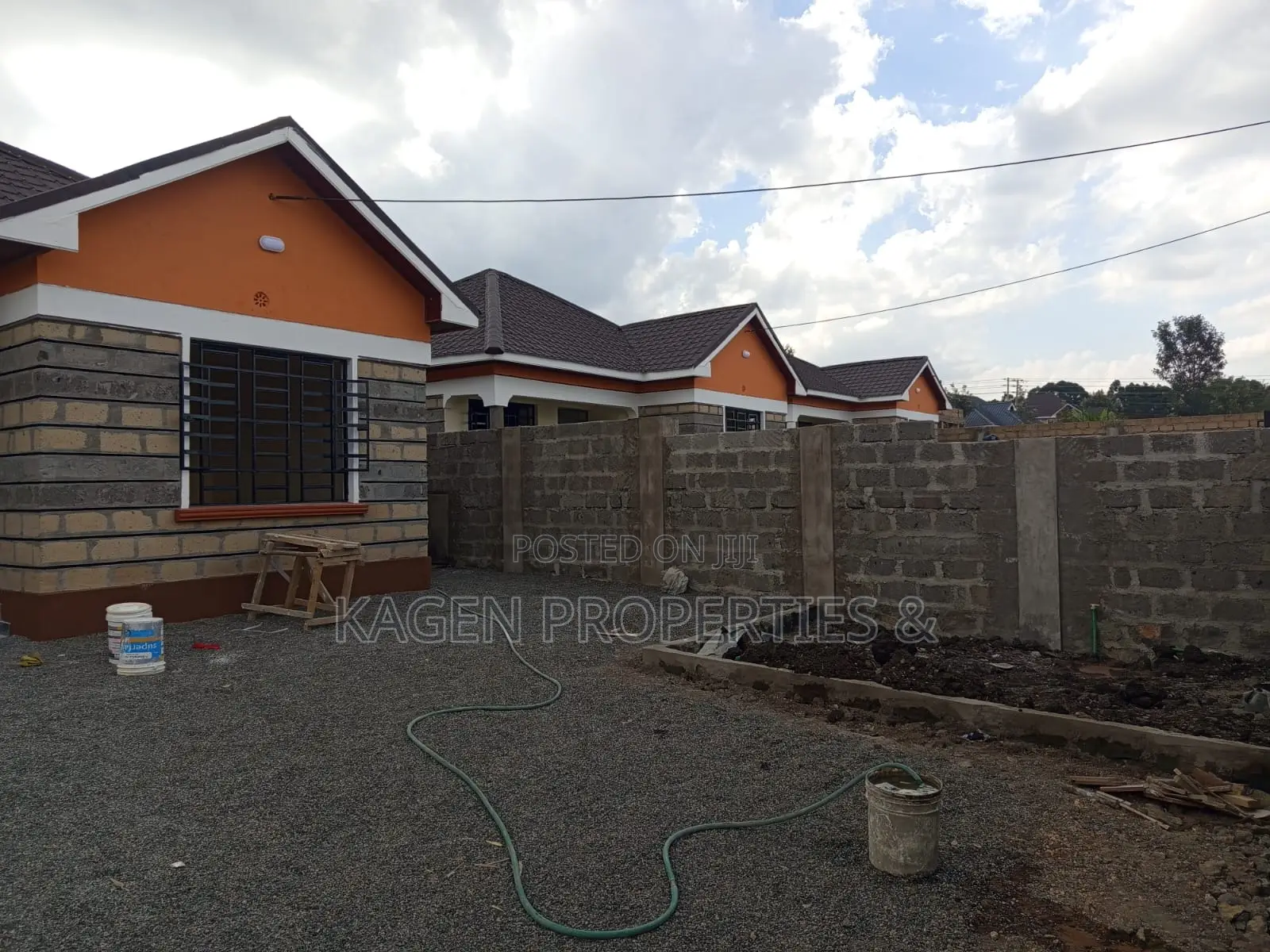 3bdrm Bungalow in Nkoroi for sale