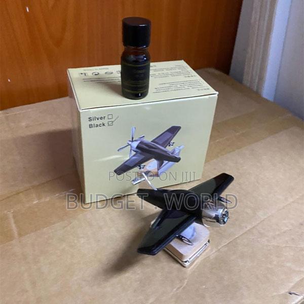 FT2 Solar Powered Dashboard Fragrance Spinner for Cars