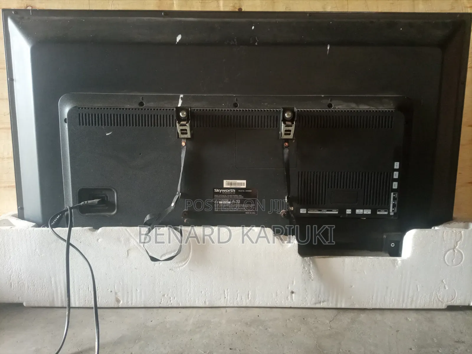 Skyworth TV