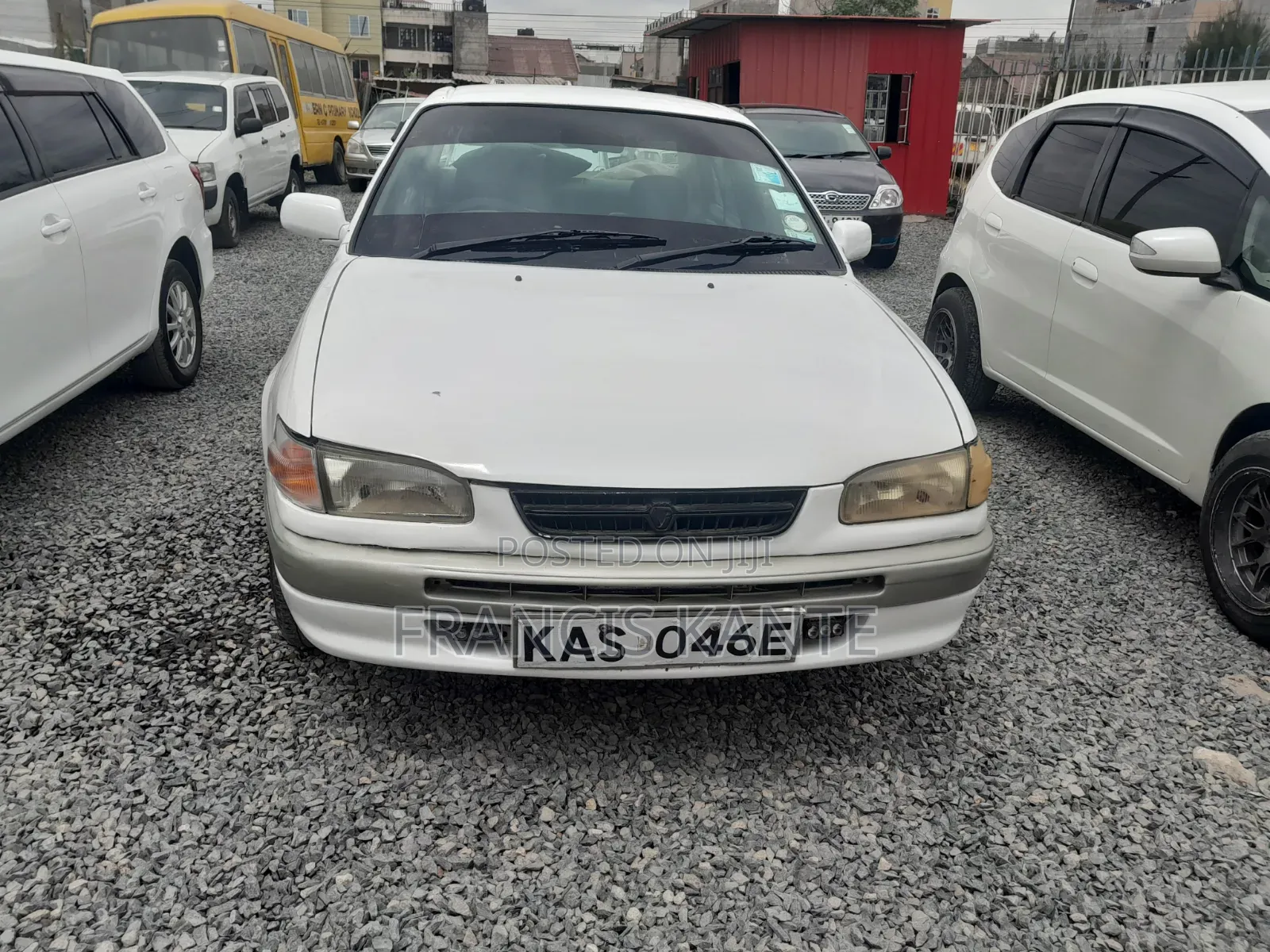 Toyota Corolla 1995 White