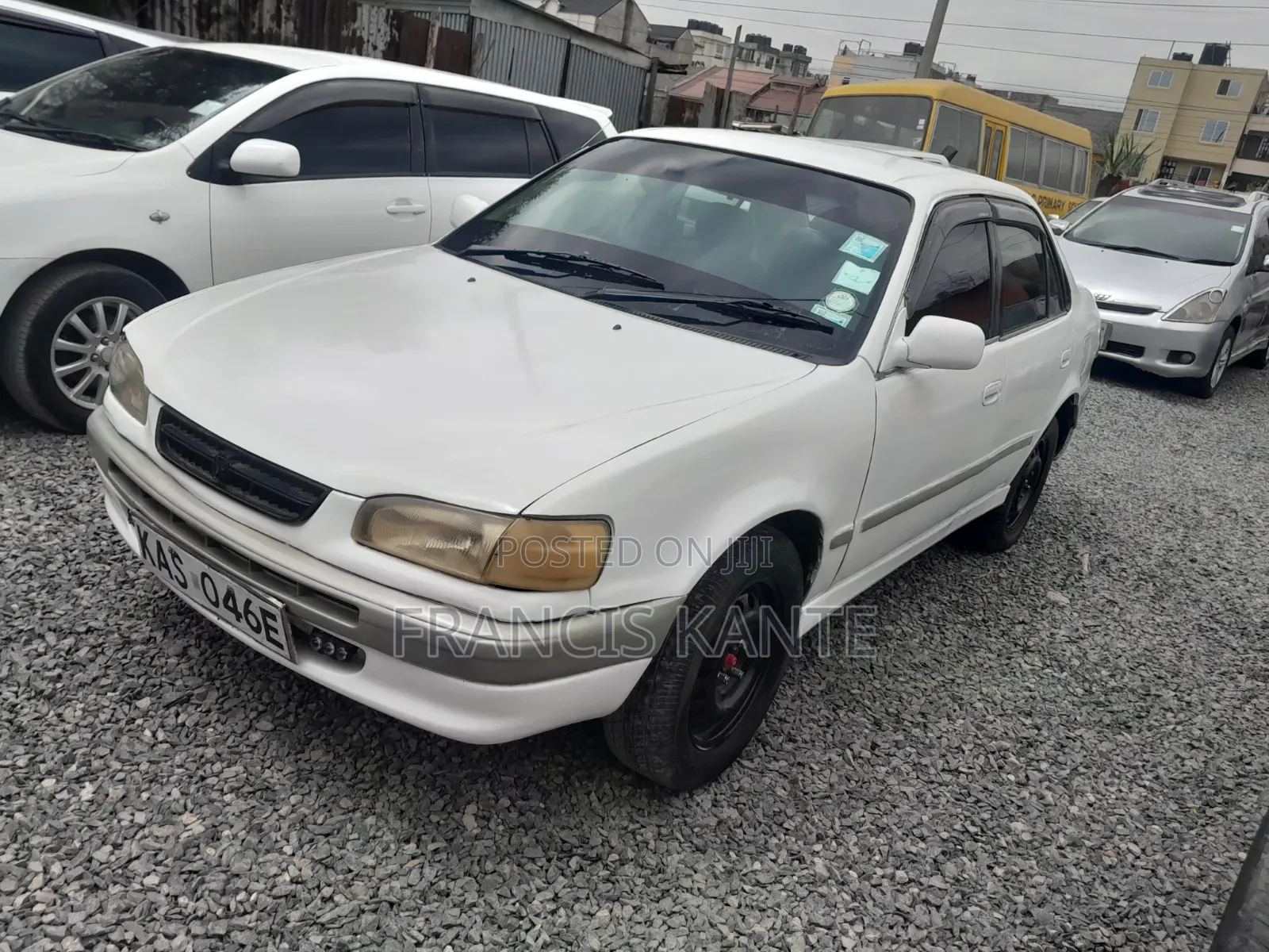 Toyota Corolla 1995 White