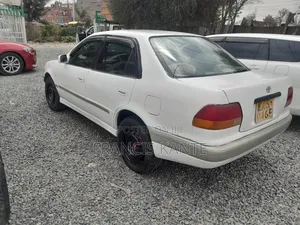 Toyota Corolla 1995 White