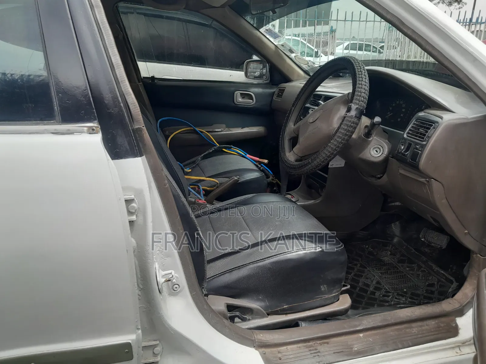 Toyota Corolla 1995 White