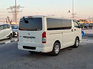 Toyota HiAce 2020 White