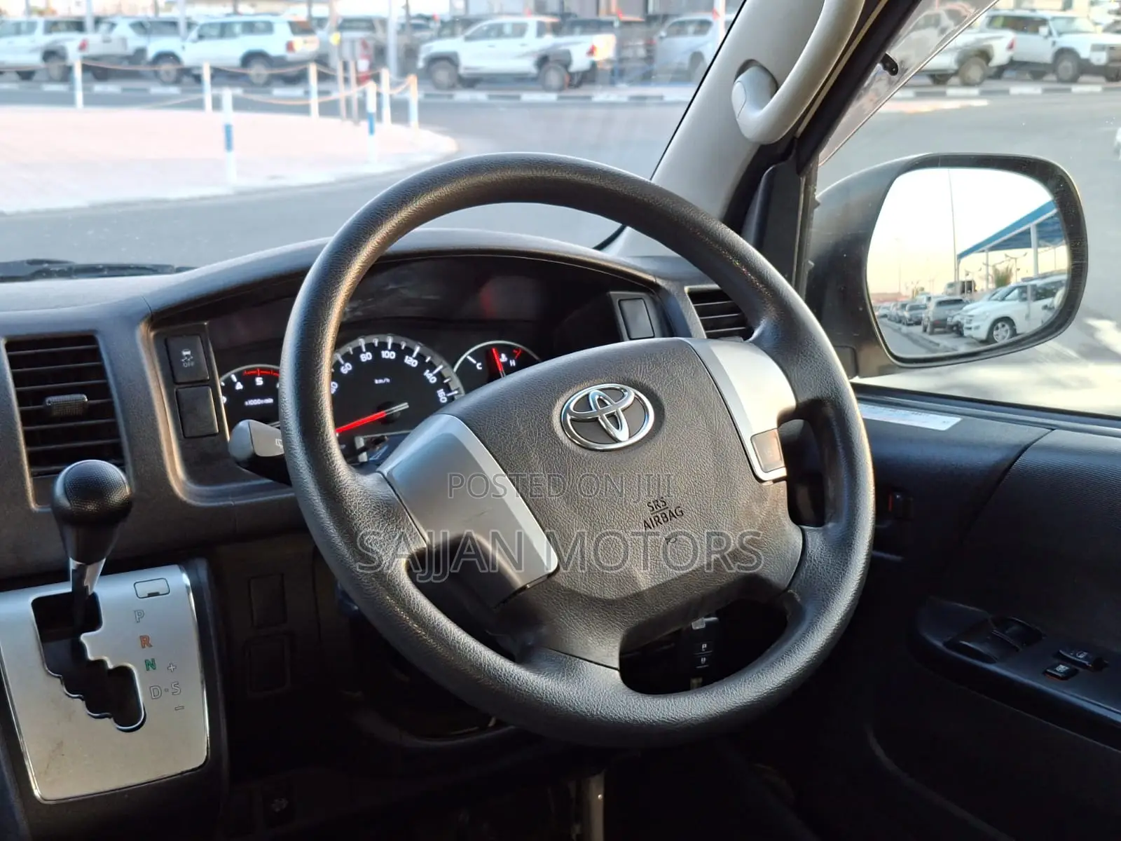 Toyota HiAce 2020 White