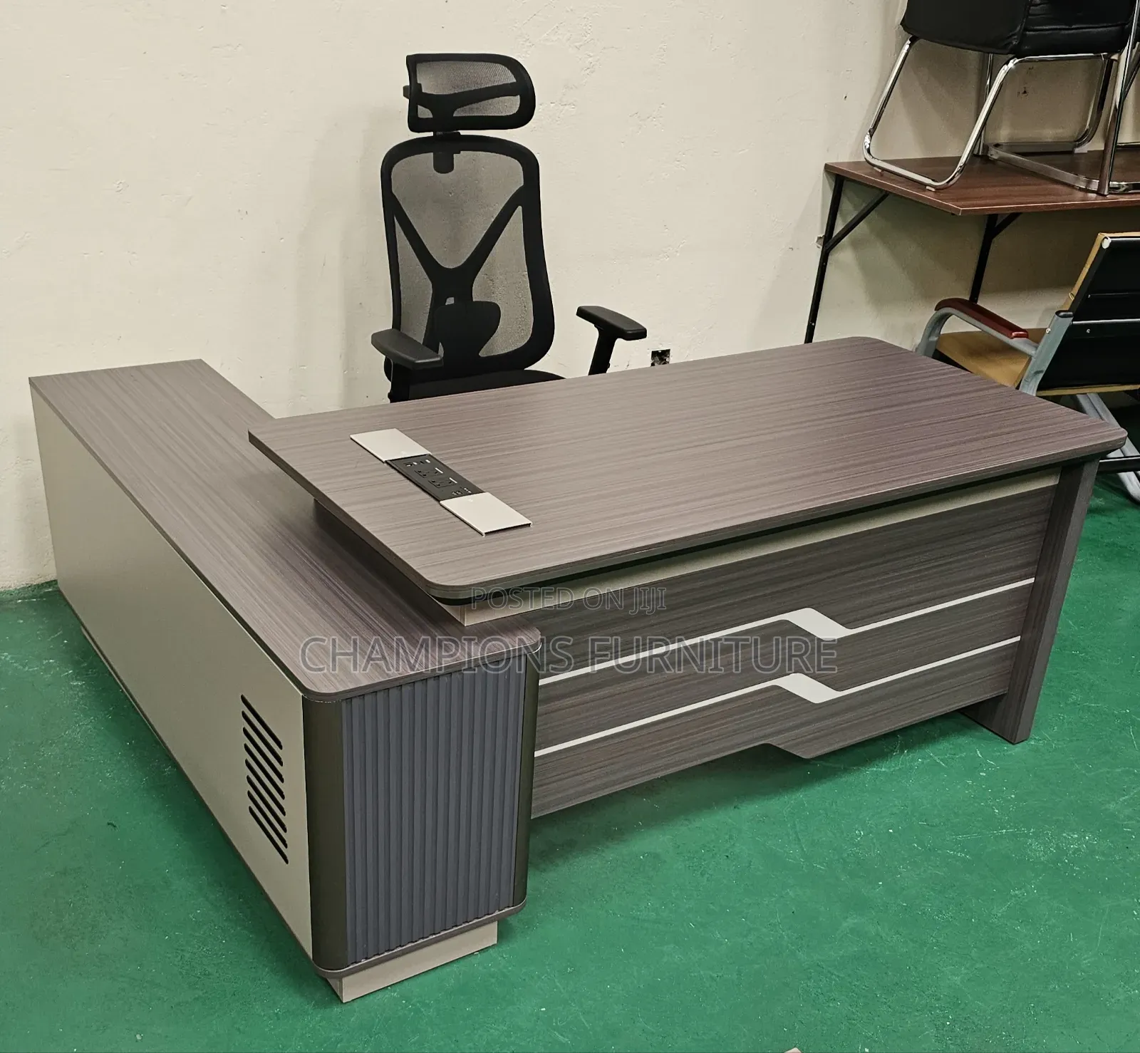 1.8M Executive Manager's Desk