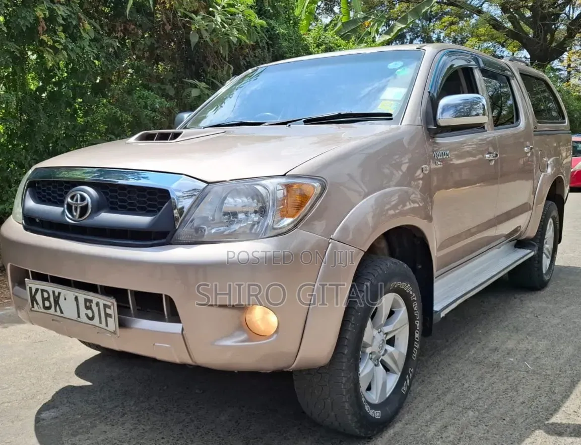 Toyota Hilux 2007 Silver