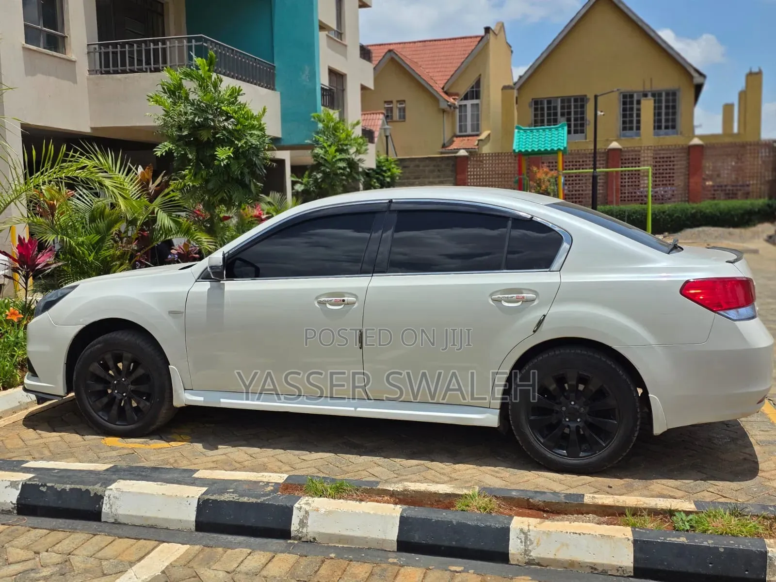 Subaru Legacy 2014 White