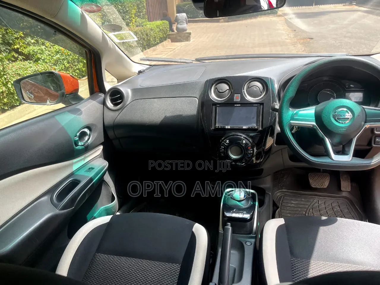 Nissan Note 2018 Orange