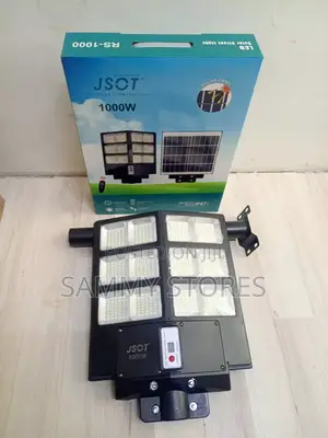 1000W Solar Street Light– High Brightness Outdoor Security Flood Light