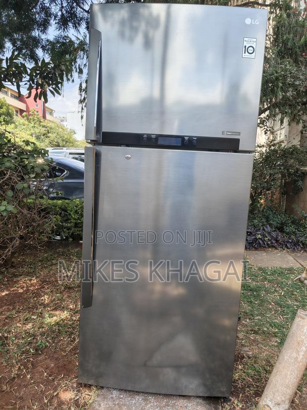 LG Refrigerator - thumbnail 6