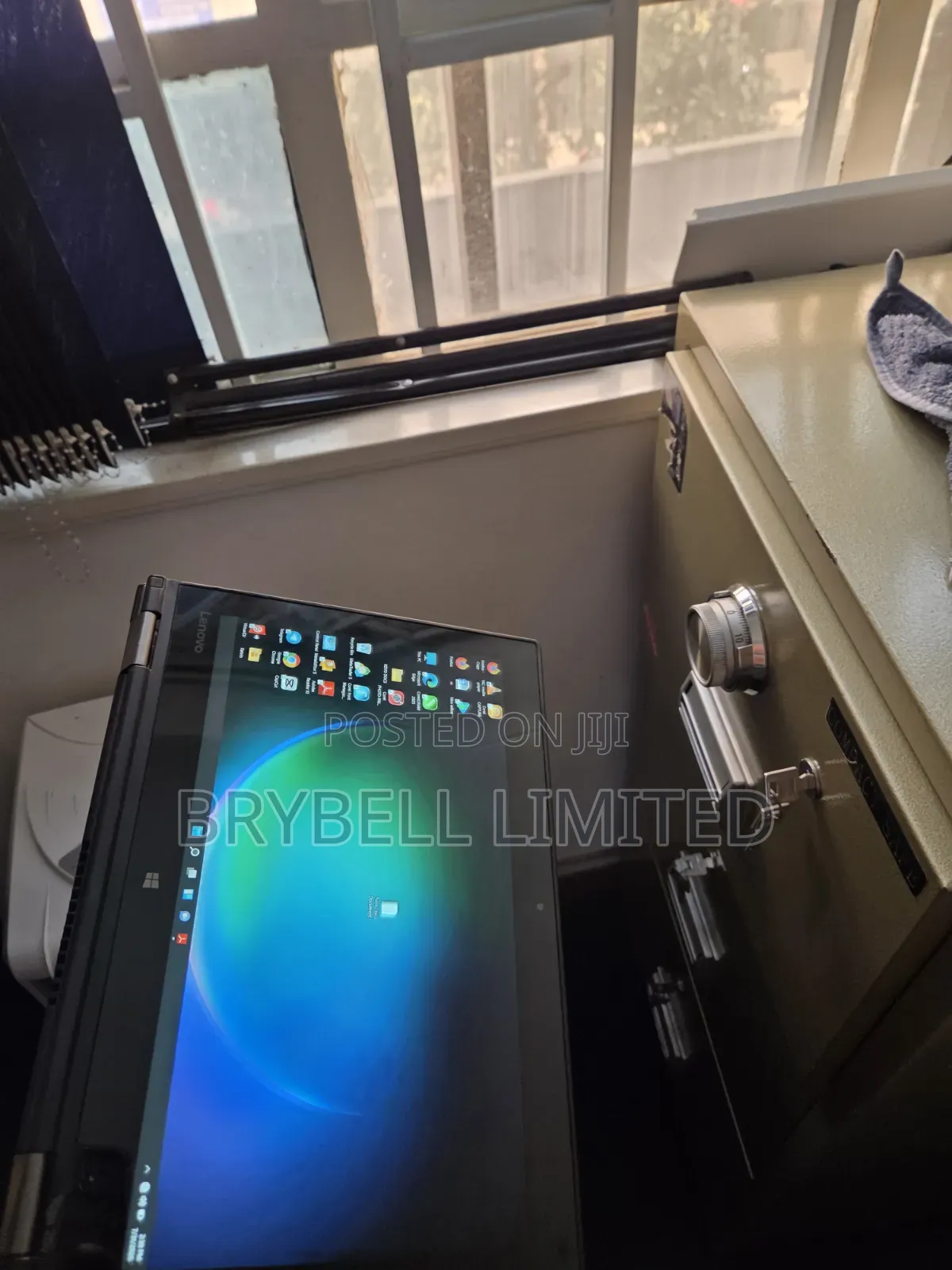 Laptop Lenovo Yoga 260 8GB Intel Core i5 SSD 256GB