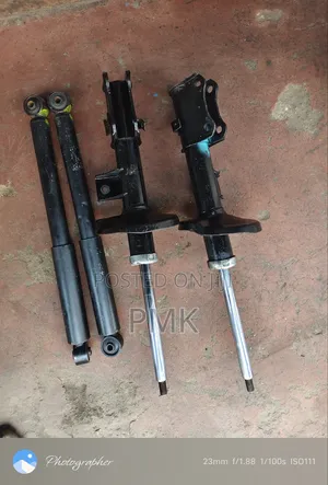 Suzuki Escudo Shocks