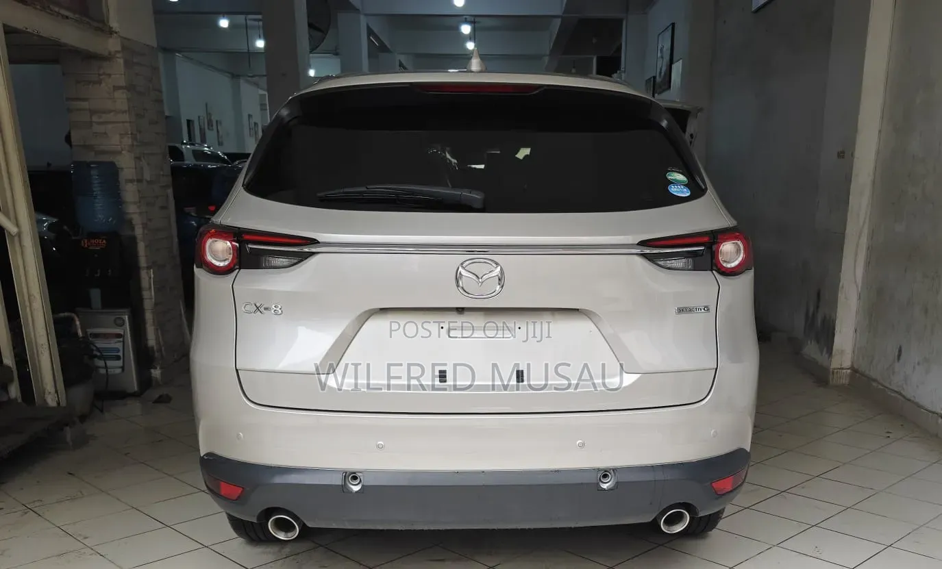 Mazda CX-8 2021 Gold