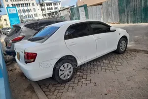 Toyota Axio 2012 White