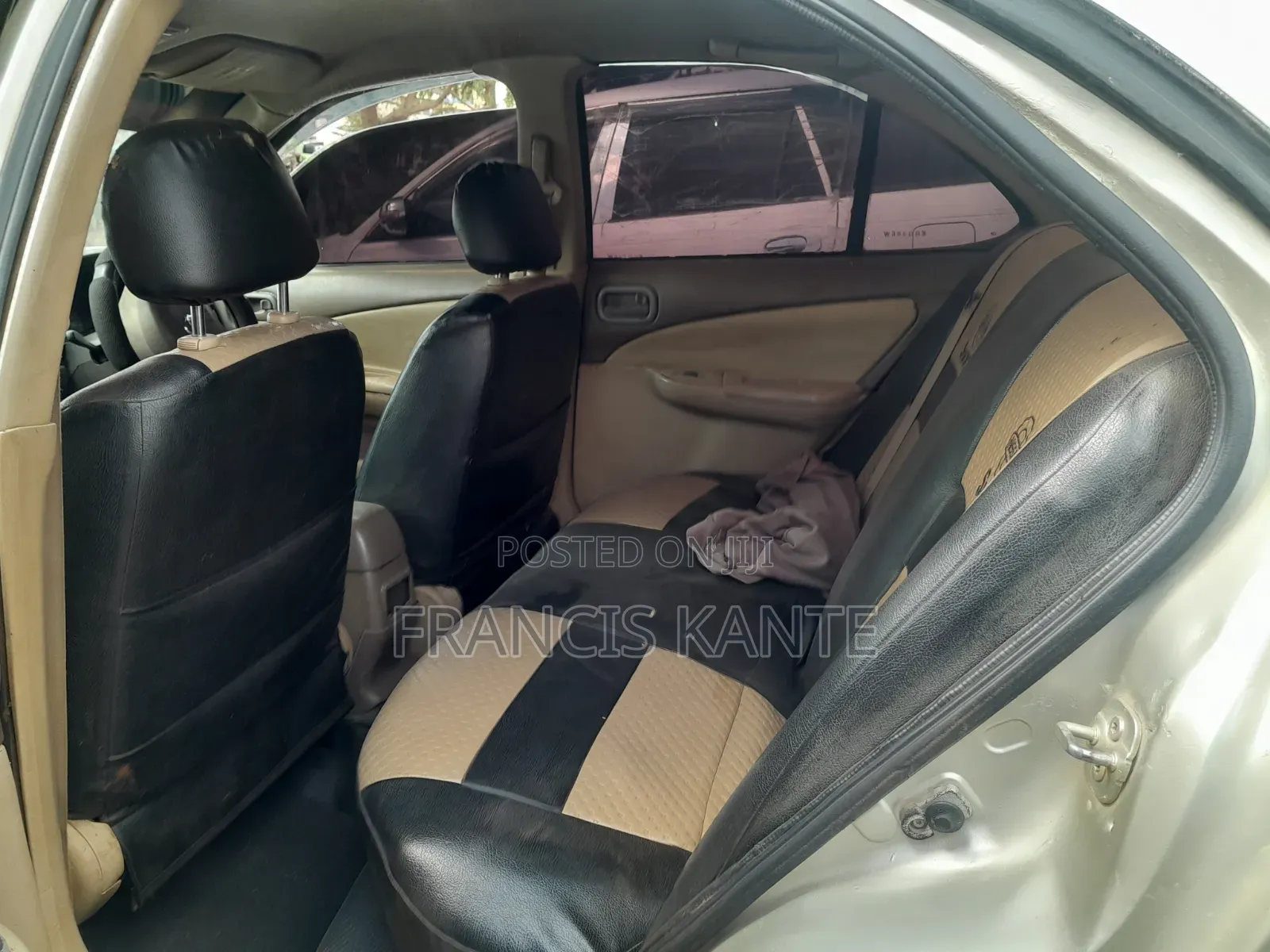 Nissan FB15 2005 Gold