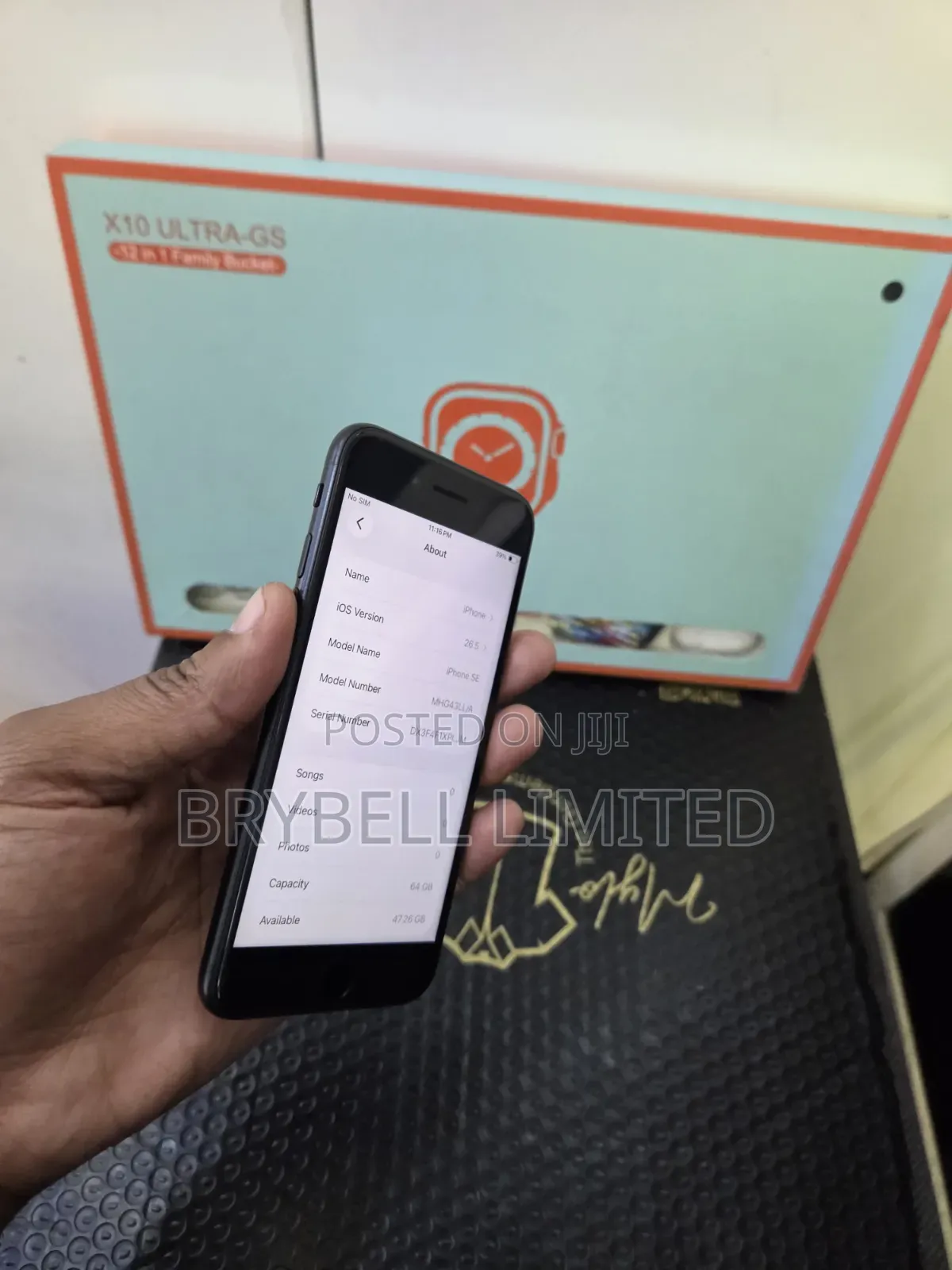 Apple iPhone SE 64 GB Black