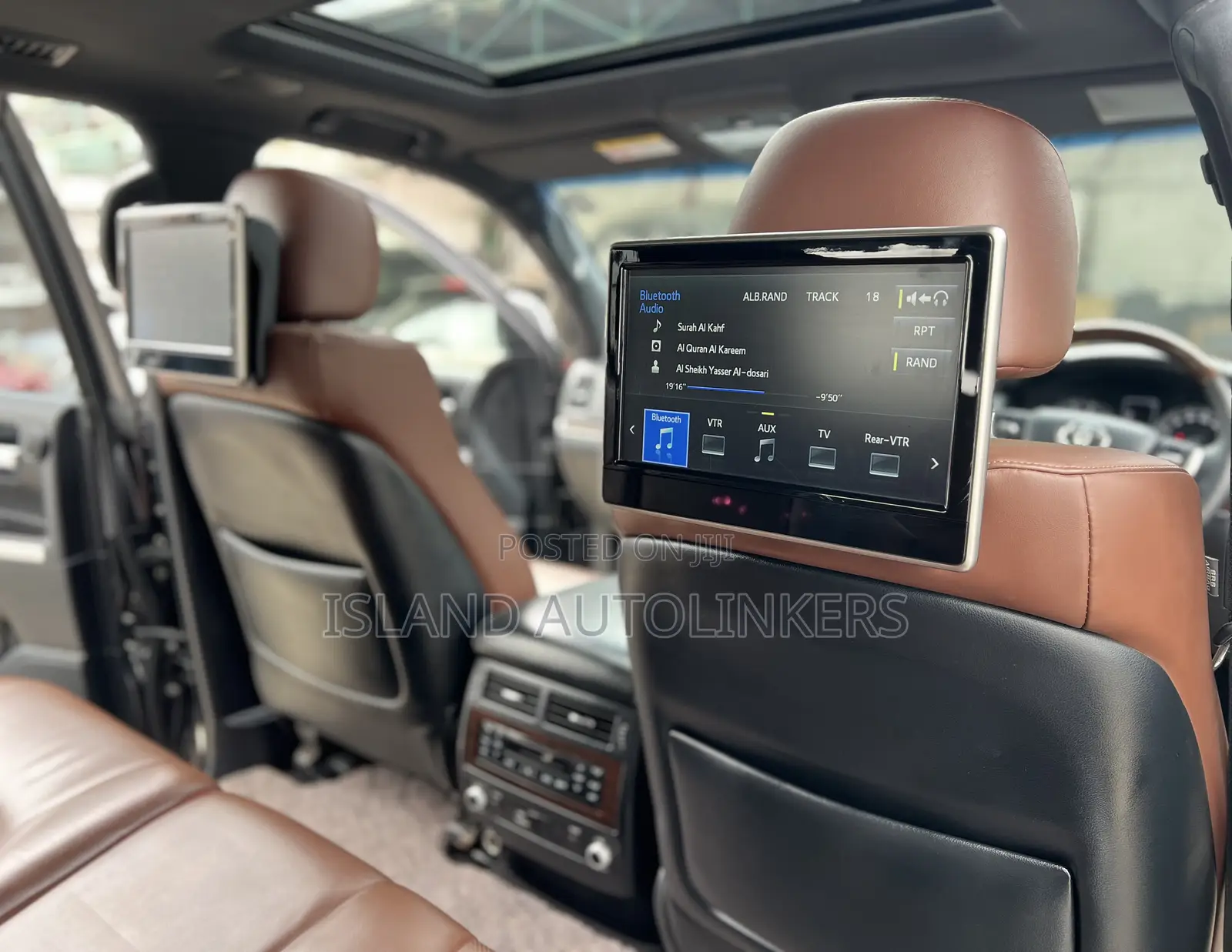 Toyota Land Cruiser 4.6 V8 ZX 2019 Gray