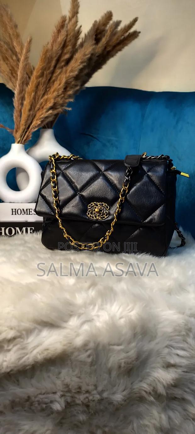 Thrifted Bags - thumbnail 10