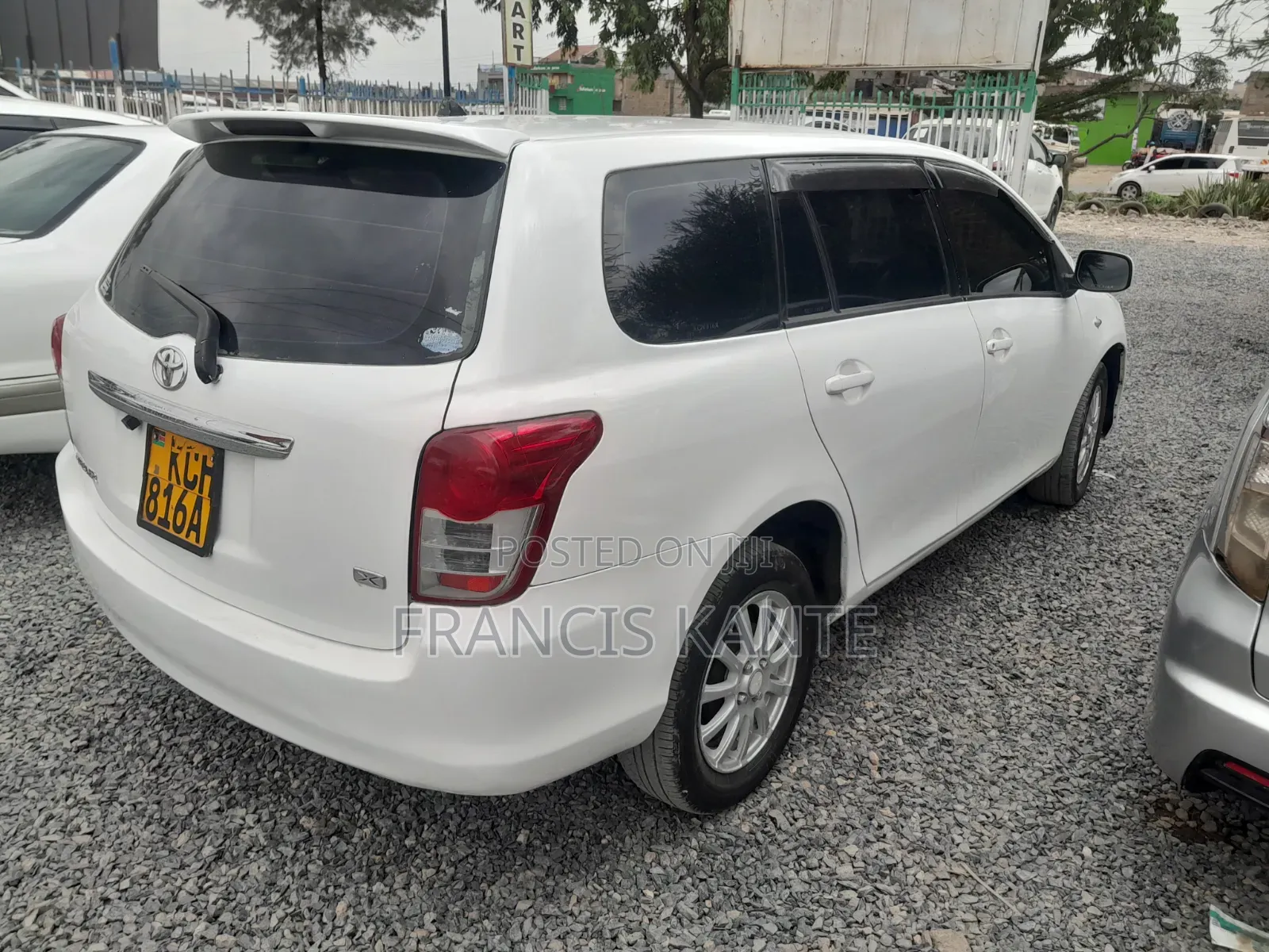 Toyota Corolla Fielder 2009 White