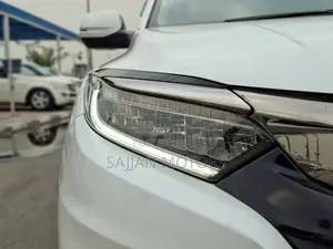 Honda Vezel 2019 White