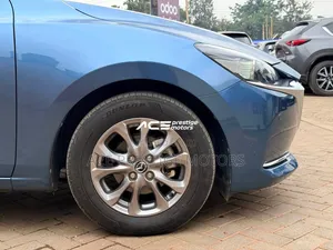 Mazda 2 2020 Blue