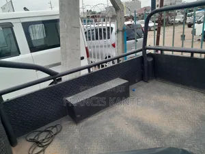 Toyota Hilux 2007 White