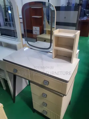 Make-Up Vanity Table With LED Mirror