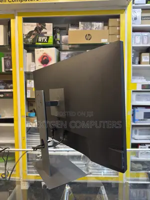 Dell P2720DC 27” QHD (2560 X 1440p) IPS USB-C Frameless Monitor