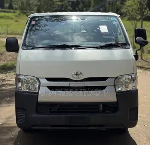 Toyota HiAce 2020 White
