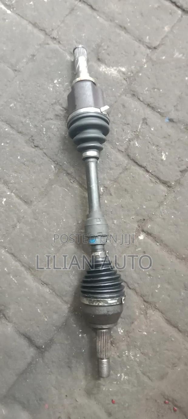 Demio 2005 Drive Shaft - thumbnail 2
