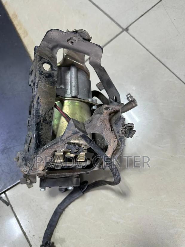 Prado 150 Air Pressure Pump - thumbnail 2